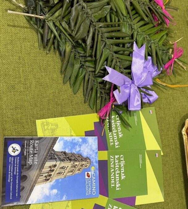 Učenička zadruga Trišnja sudjelovala na izložbi u Tuzli